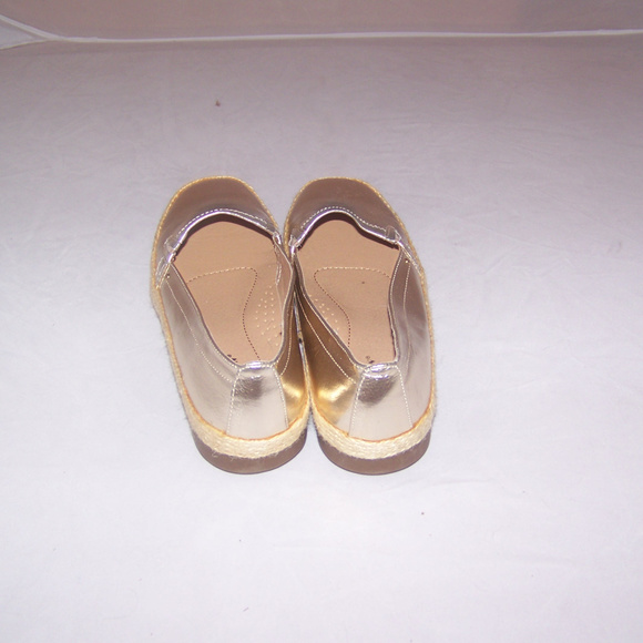 Comfortview Gold Flats (loafers) - Picture 7 of 8